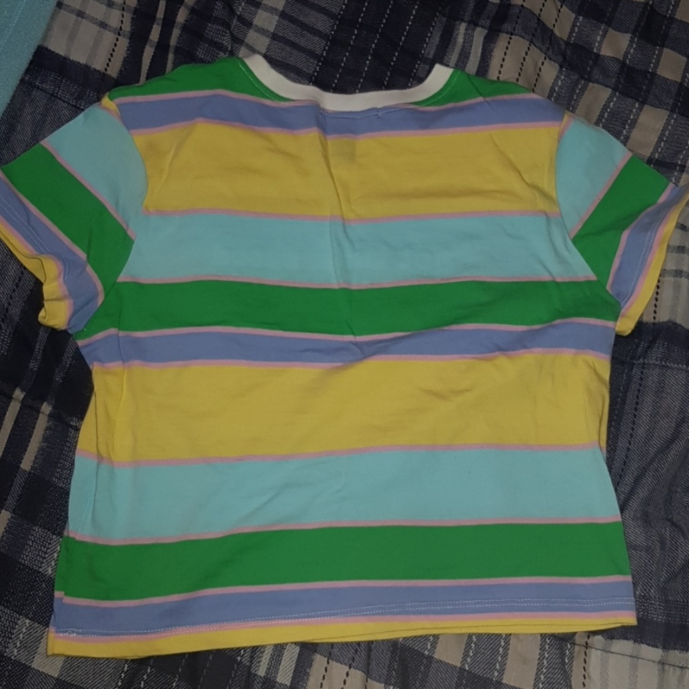 Crop top - Picture 2 of 4